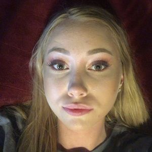 Meet your Posher, Lacey